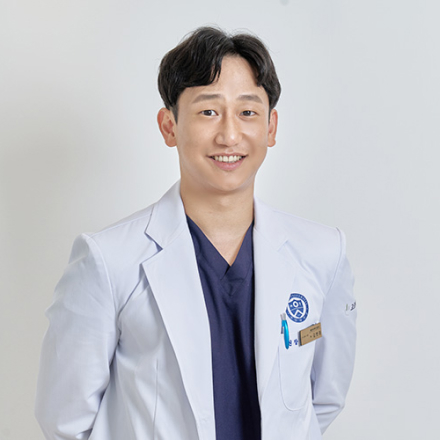 [건강프라임_칼럼] 치주염과 치은염 등의 잇몸질환... 예방하는 방법은?