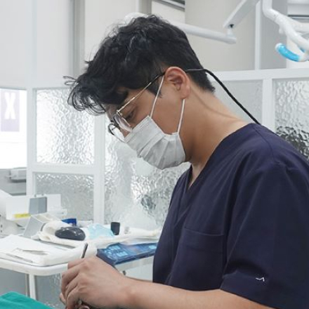 [건강프라임_칼럼] 임플란트 어떤 경우에 고려해야 할까?...주의점 확인해야