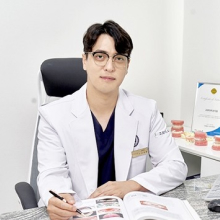 흔들리는 치아, 뼈이식 통해 개선 필요