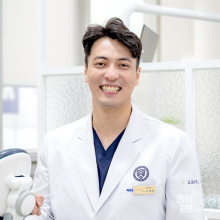꼼꼼하게 고려해야 하는 노년층 임플란트, 주의사항은? [고상훈 원장 칼럼]