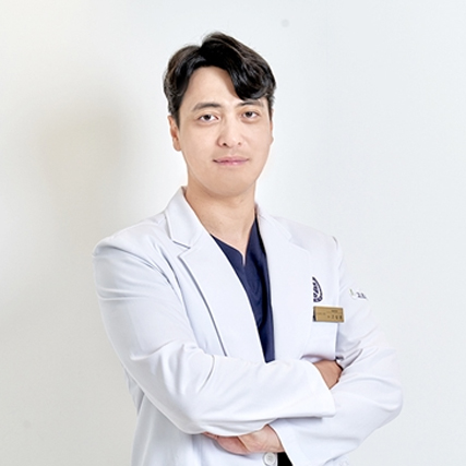 임플란트 수술, 구강 상태에 맞춘 맞춤형 치료 핵심
