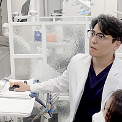 임플란트, 비용보다 맞춤 치료가 먼저