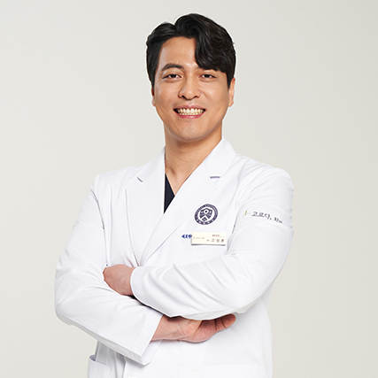 뼈이식 임플란트 성공 좌우하는 '골유착'부터 사후관리까지
