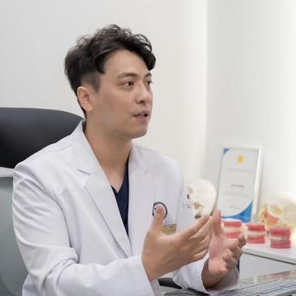 [기고문] 무치악 환자, 정밀 디지털 임플란트로 기능ㆍ심미 회복