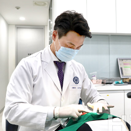 발치 즉시 임플란트, 빠른 회복을 원한다면 정확한 진단이 우선
