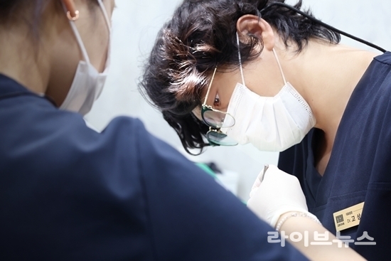 당뇨 임플란트, 안전한 수술 위한 철저한 사전 관리 중요