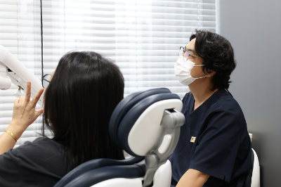 시간 부담 줄이는 '발치 즉시 임플란트' 적용 조건은
